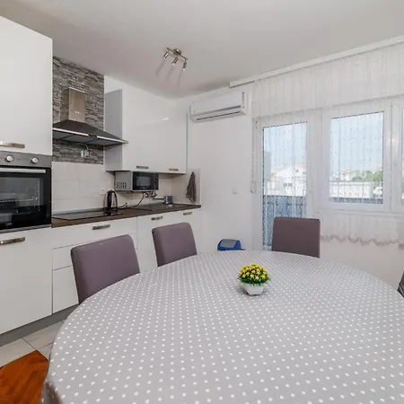 Benjamin Apartament