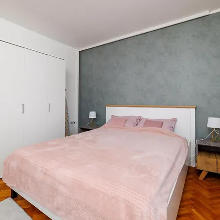 Benjamin Apartament